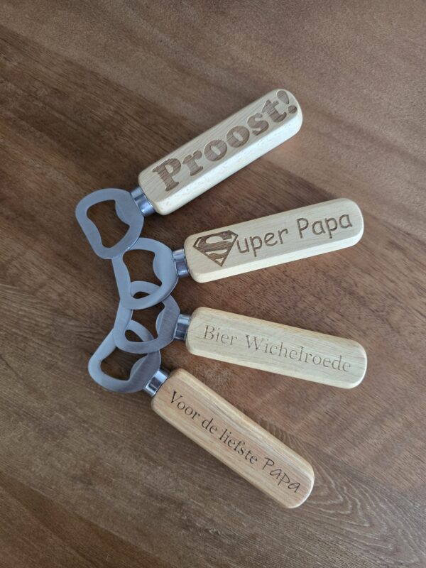 Gepersonaliseerde houten opener